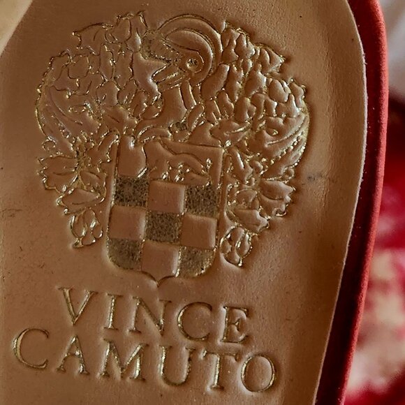 Sexy, ankle wrap open toe b'ful coral colour Vince Camuta grommet studded Sz 9 - Picture 4 of 5